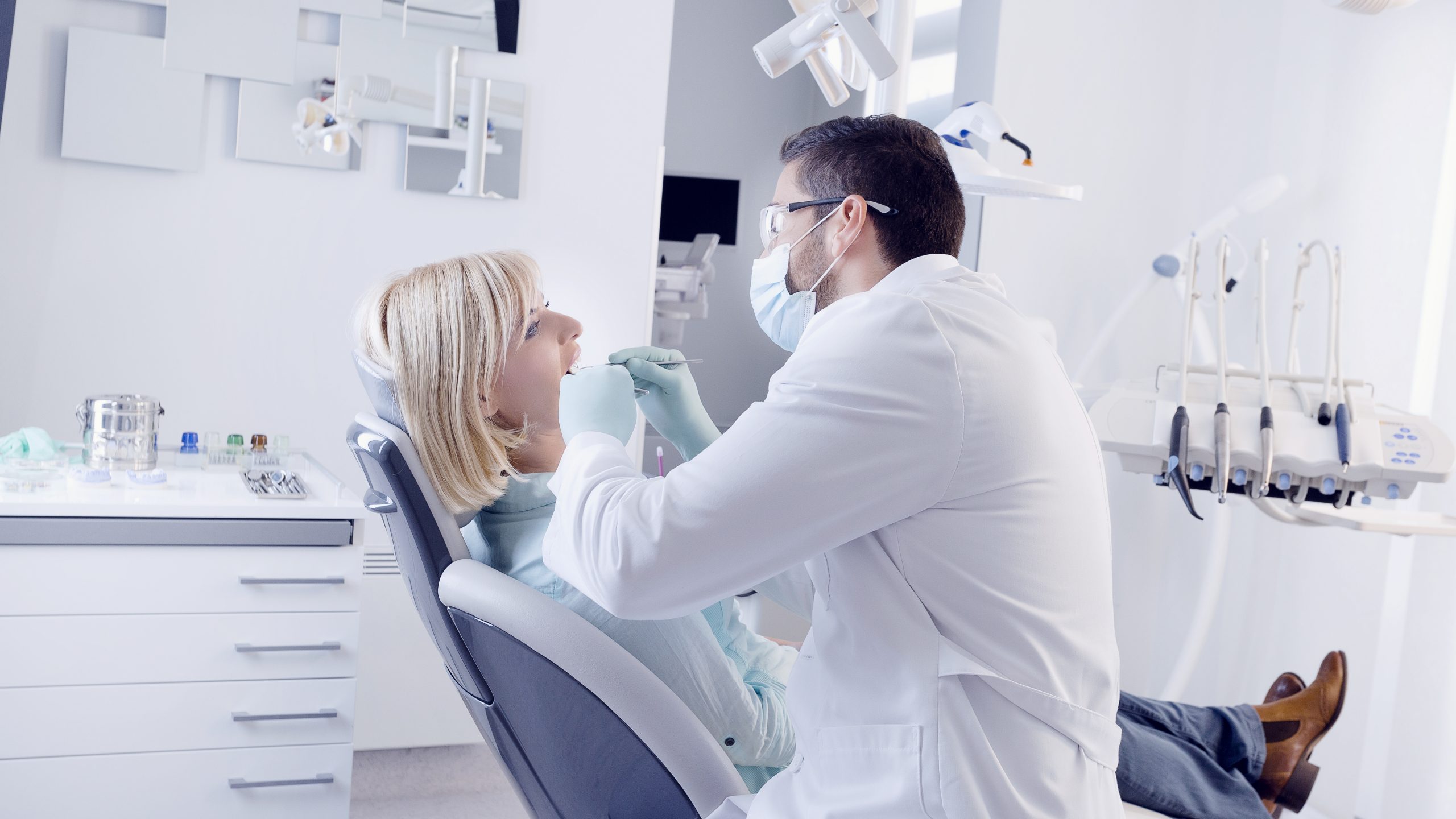 Dentist in Deatsville, AL